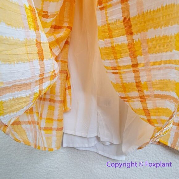 New! New ASTR The Label Ilana Plaid Puff Sleeve Tie Open Back Tiered Midi Dress - Picture 14 of 16